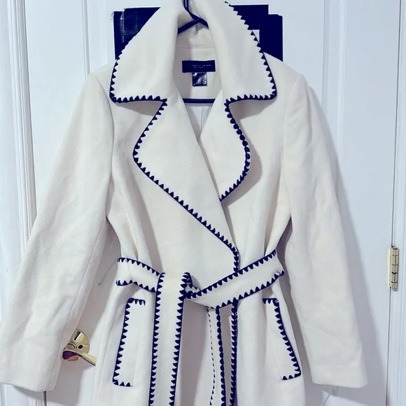 Donna Karan trench coat - Picture 2 of 4